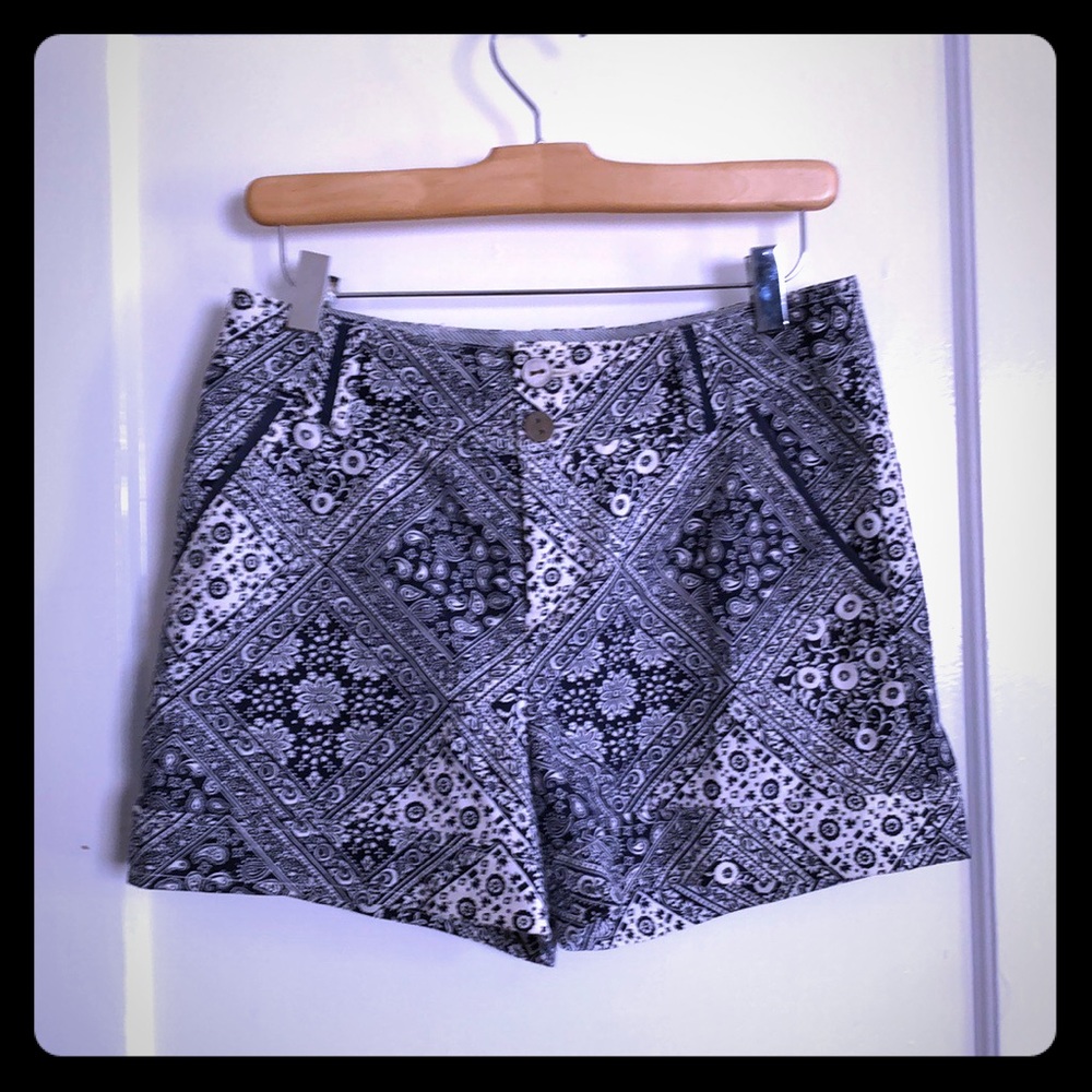 Anthropologie blue and white shorts